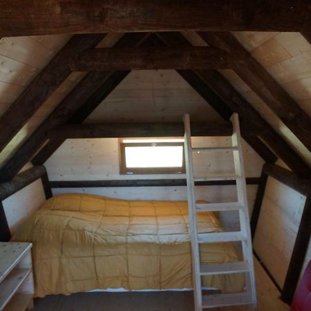Ferme De La Corbette Bed and Breakfast Cluny Exterior foto